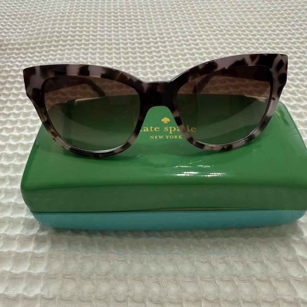 Kate Spade Brown Tortoiseshell Sunglasses